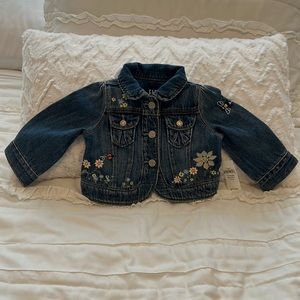 NWT Baby Gap 0-6 months